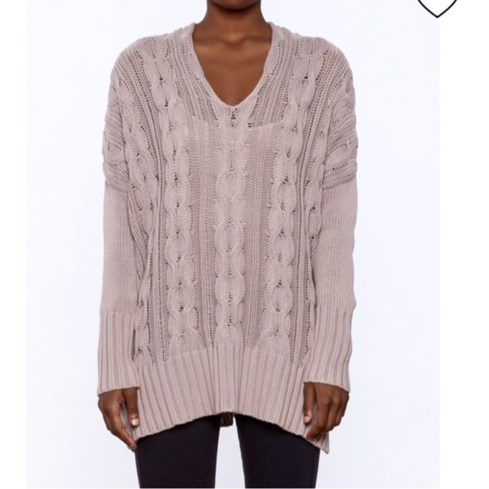 Wishlist | Chunky Blush Cable Knit V-Neck Sweater | 100% Cotton | Sz S/M
